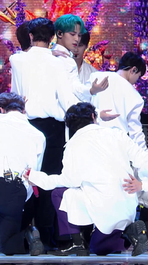 210131 sma fallin' flower