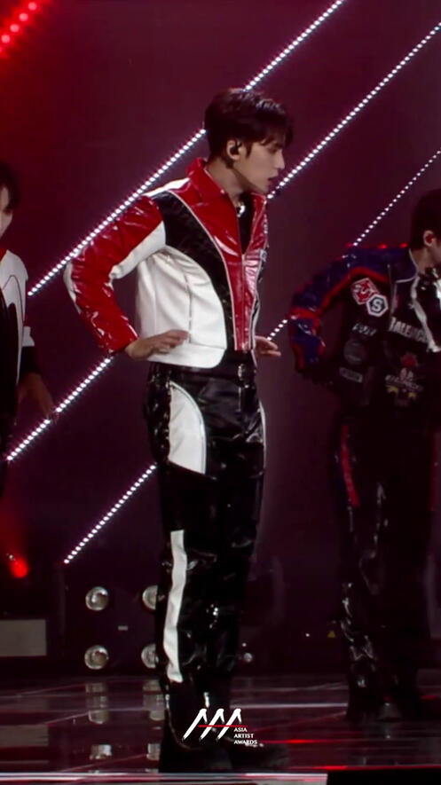 211202 aaa crush + anyone